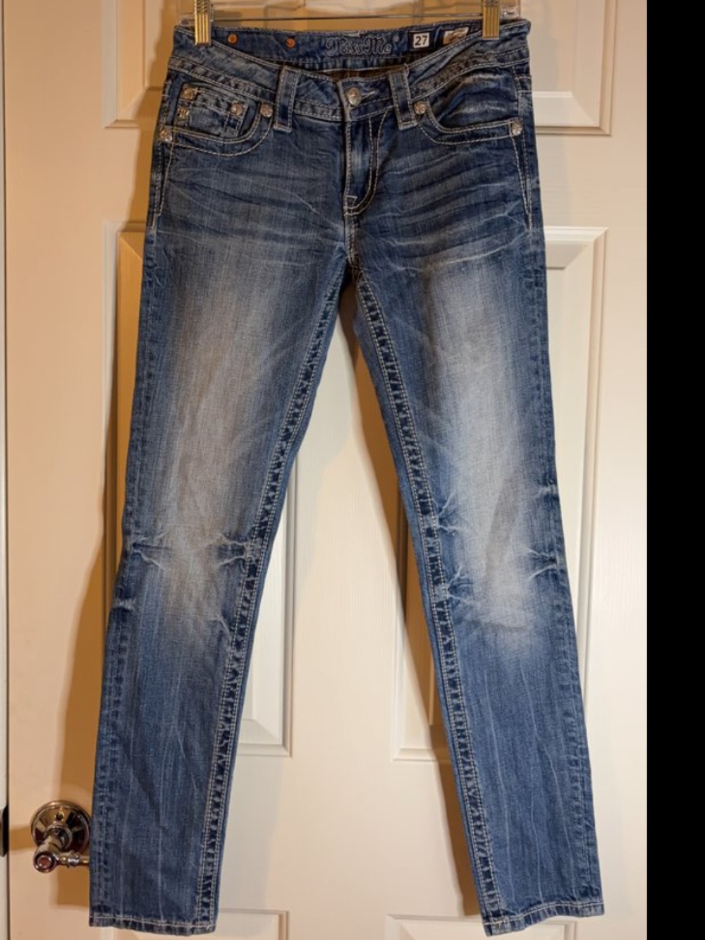 Miss Me Women's Medium Wash Blue Skinny Jeans